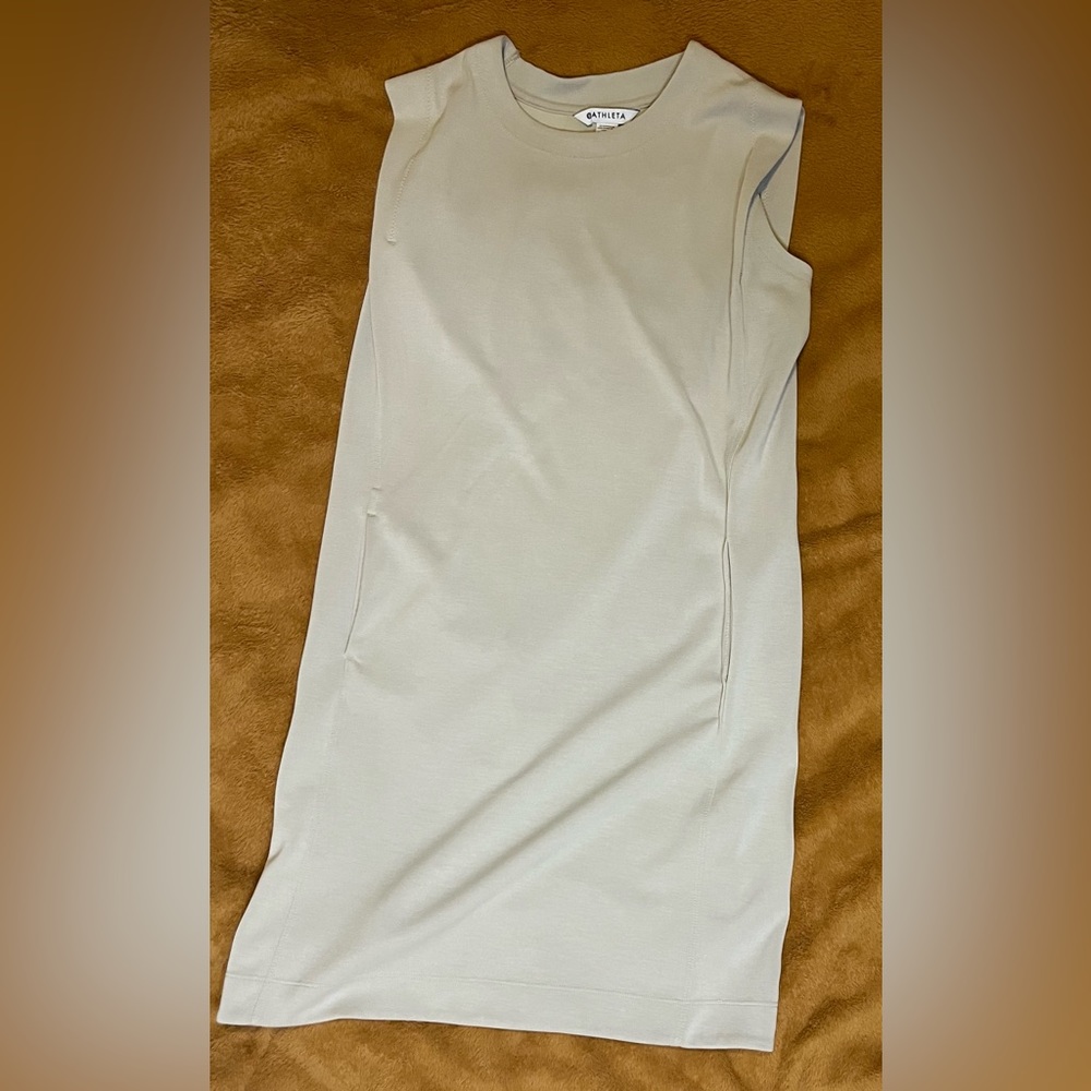 Athleta seasoft tank dress size XS with pockets